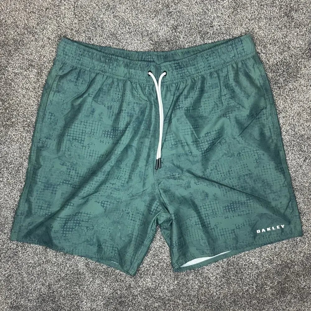 Oakley Crackle 16 RC Board Shorts Men XL Green Swim Trunks Beach Shorts Swimwear